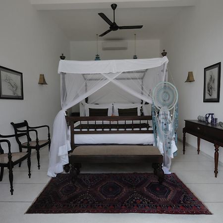 Villa Space أونا واتونا المظهر الخارجي الصورة